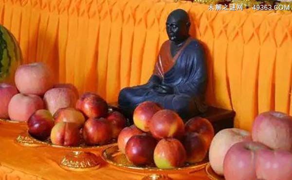 哪三种水果不能敬佛（佛教供果不能供啥水果）(3)