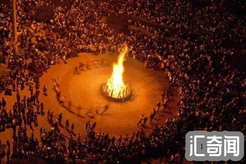 火把节是哪个民族的节日（西南地区少数民族的节日常见于彝族）(1)