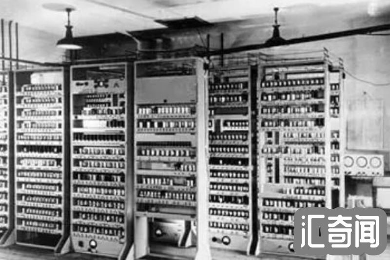 电子计算机发明于哪一年（1946年取名埃尼阿克）(1)