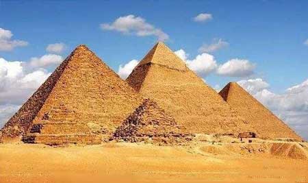 金字塔的八大诡异之谜（至今人类都无法解释其中奥秘）(1)